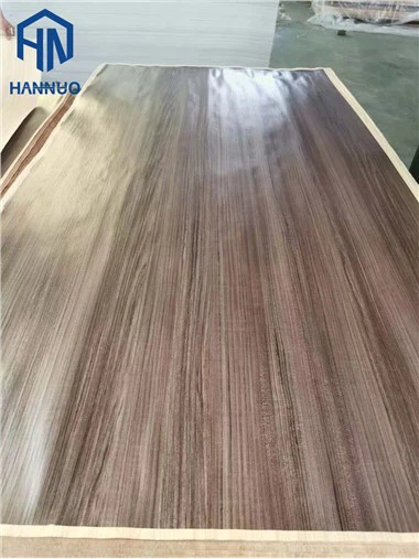 Panneaux MDF recouverts de papier mélaminé de l'usine chinoise