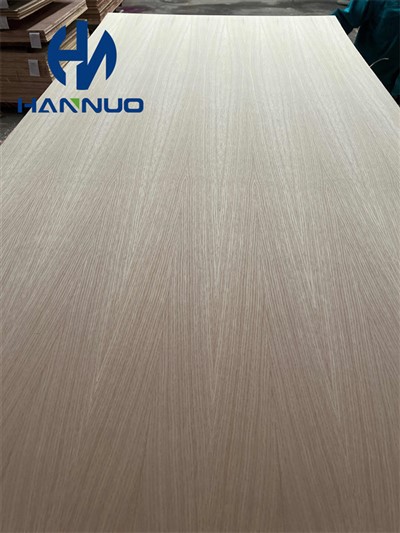 Contreplaqué fantaisie en chêne blanc naturel